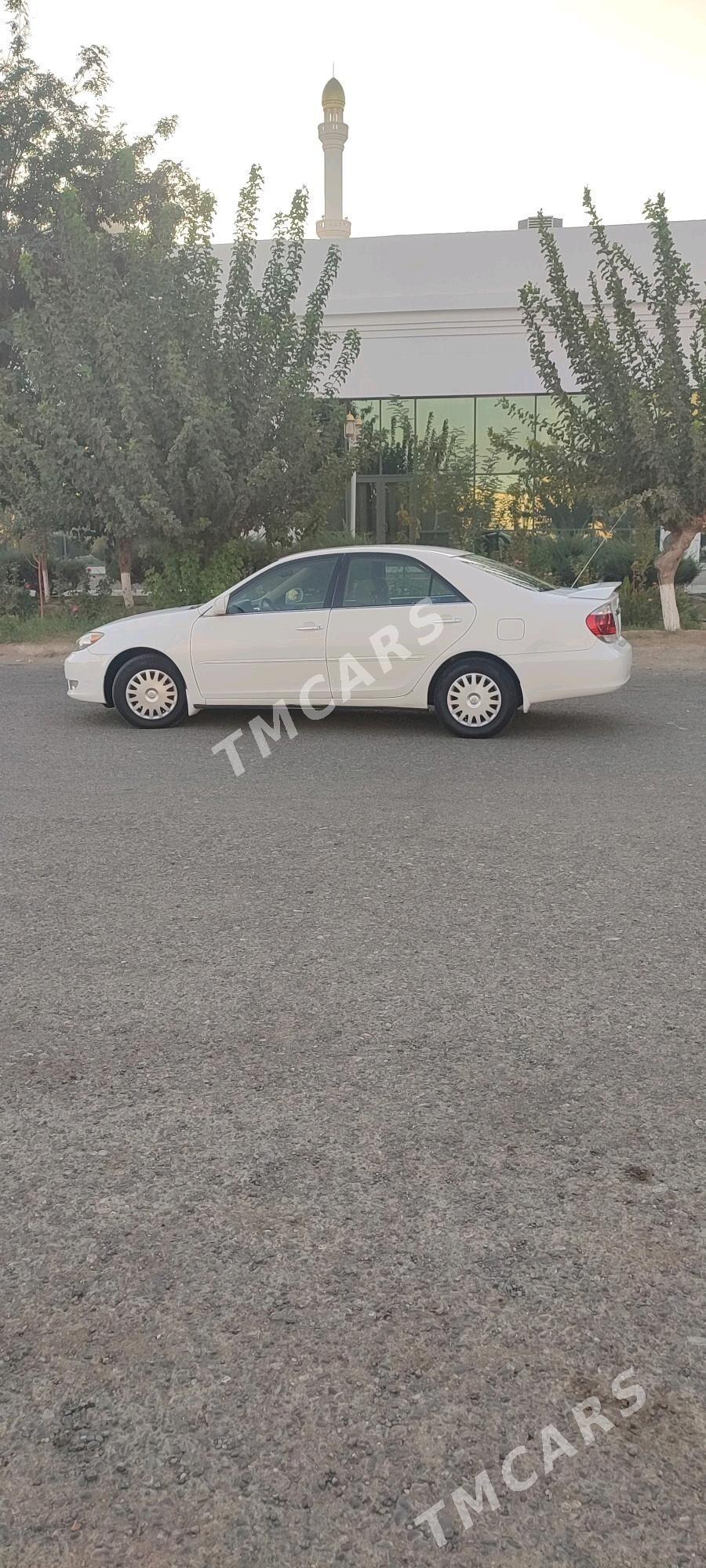 Toyota Camry 2004 - 180 000 TMT - Мары - img 3