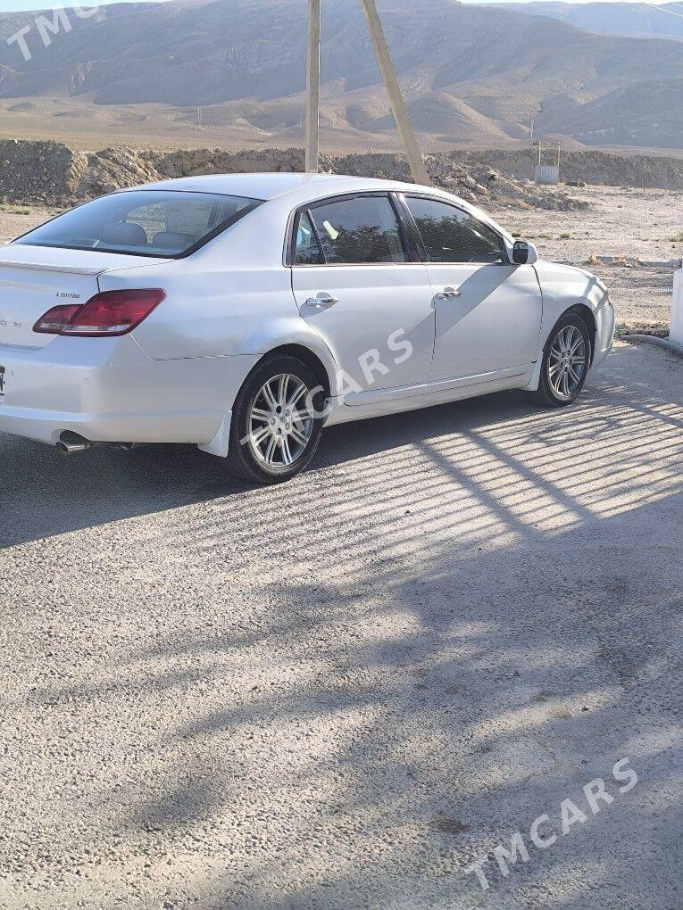 Toyota Avalon 2005 - 150 000 TMT - Gyzylarbat - img 7
