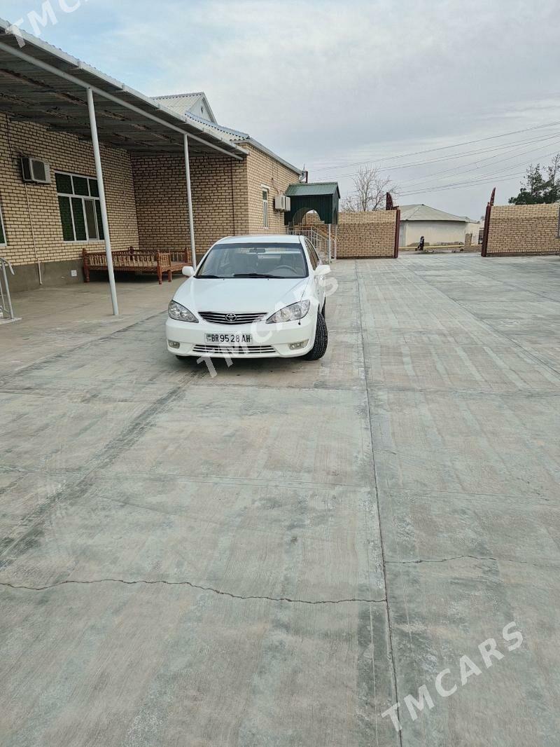 Toyota Camry 2003 - 150 000 TMT - Sarahs - img 2