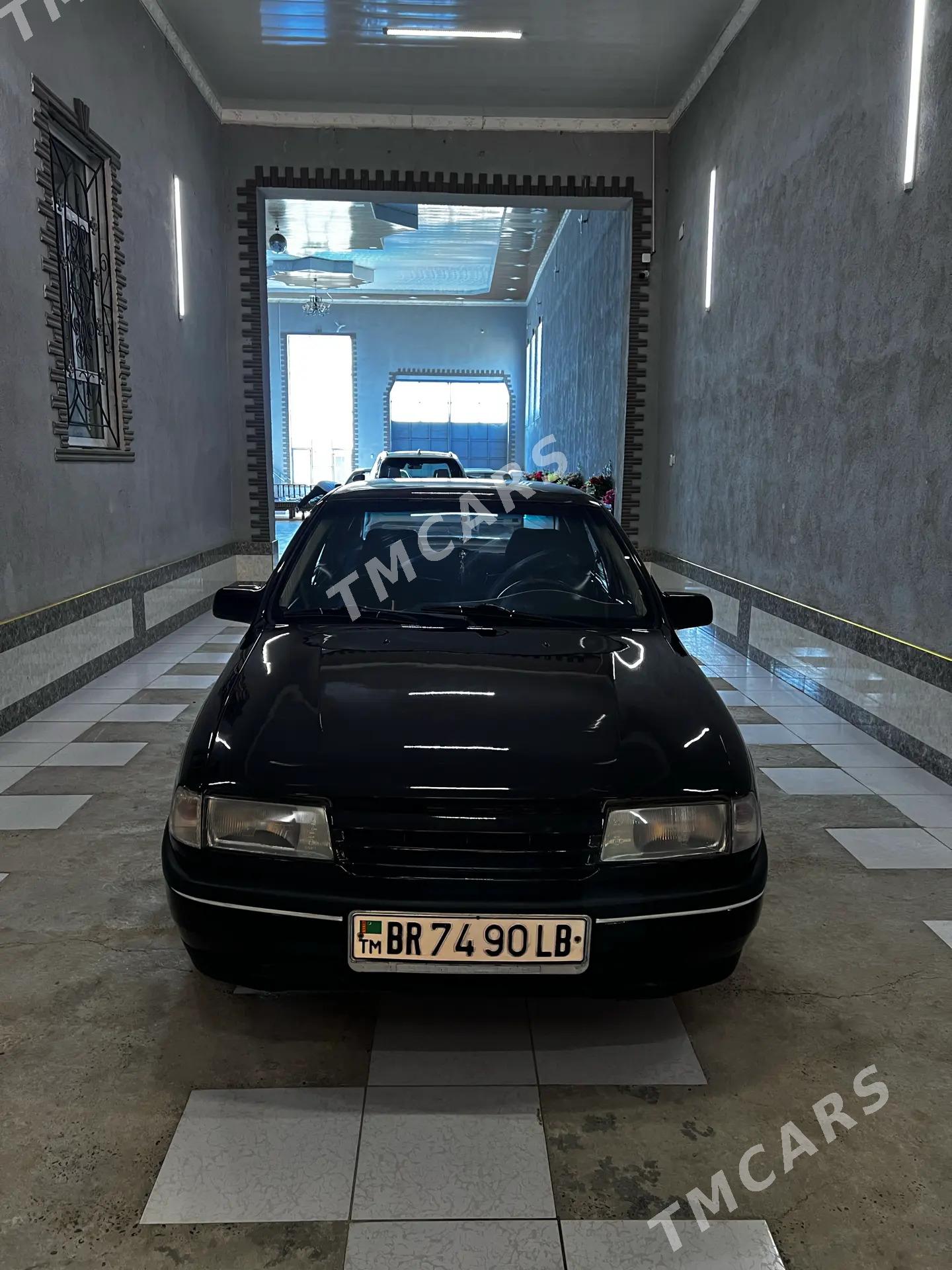 Opel Vectra 1992 - 26 000 TMT - Туркменабат - img 9