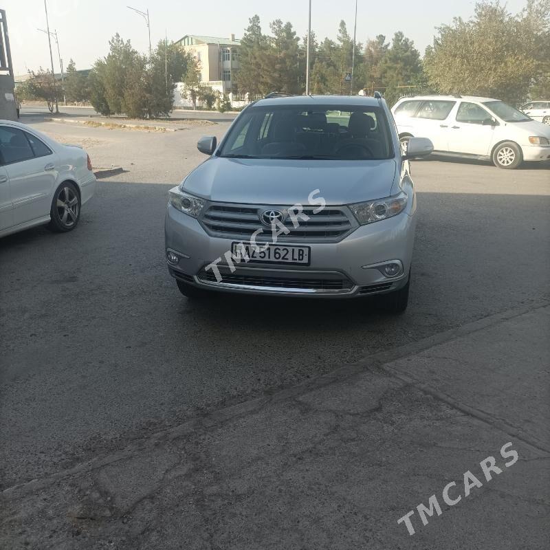 Toyota Highlander 2012 - 320 000 TMT - Türkmenabat - img 2
