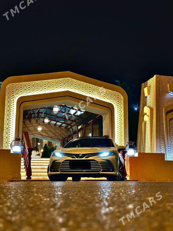 Toyota Camry 2022 - 670 000 TMT - Aşgabat - img 2