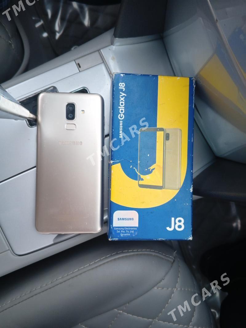 SAMSUNG  J8. - Kim raýon - img 2