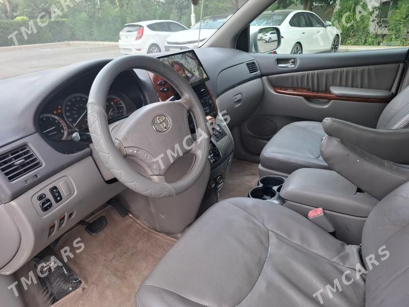 Toyota Sienna 2005 - 200 000 TMT - Aşgabat - img 5