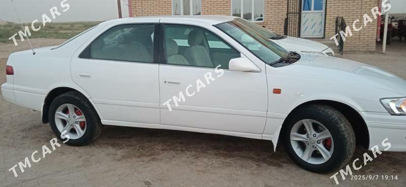 Toyota Camry 2000 - 127 000 TMT - Garagum etraby - img 2