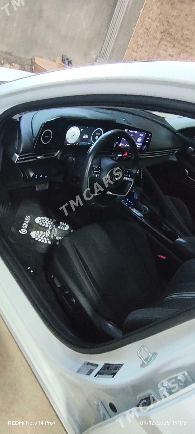 Hyundai Elantra 2021 - 260 000 TMT - Мары - img 2