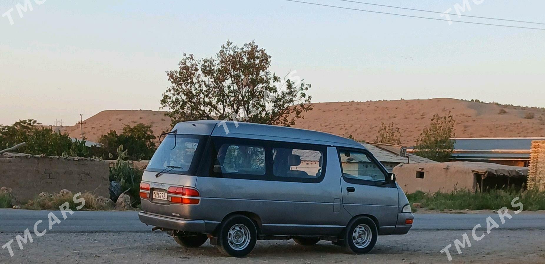 Toyota Town Ace 1994 - 50 000 TMT - Фарап - img 7