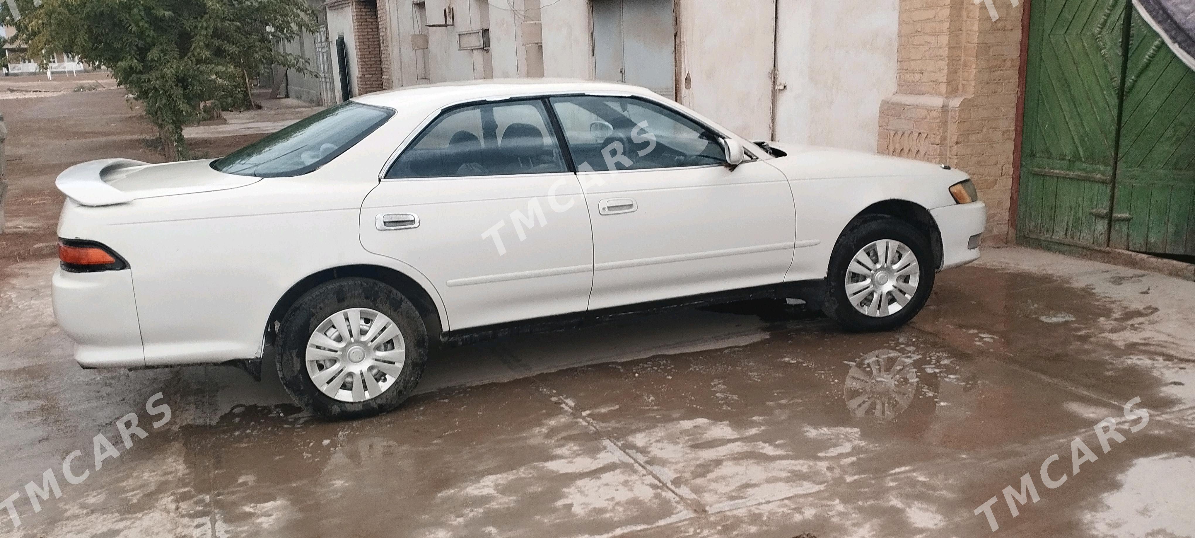 Toyota Mark II 1994 - 35 000 TMT - Акдепе - img 4