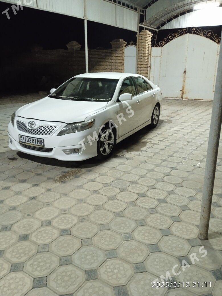Toyota Camry 2010 - 189 000 TMT - Baýramaly - img 9