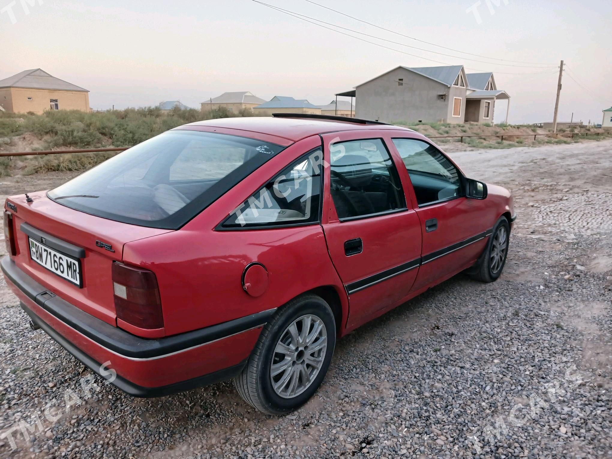 Opel Vectra 1990 - 22 000 TMT - Мары - img 2