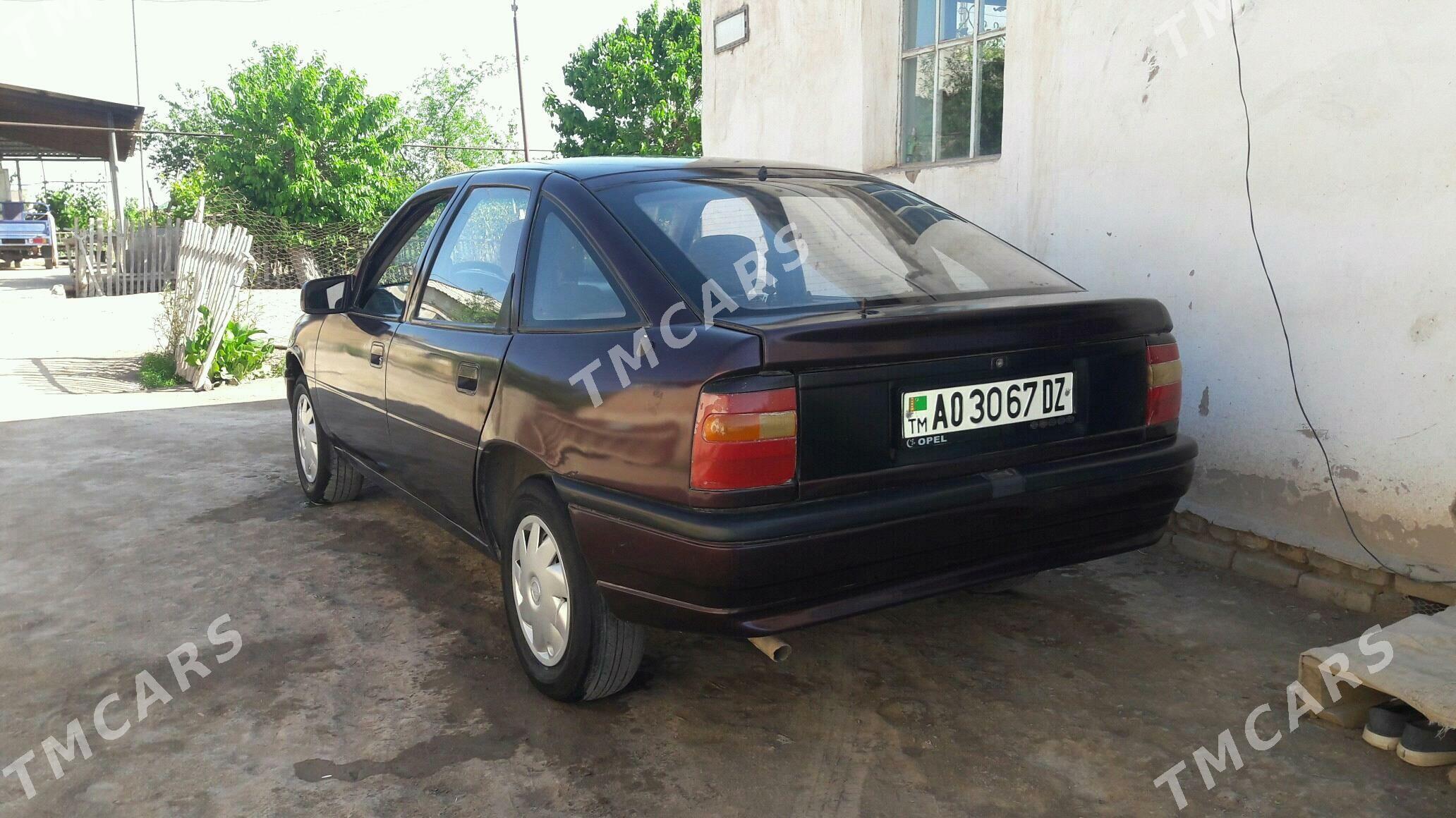 Opel Vectra 1991 - 23 000 TMT - Гороглы (Тагта) - img 5