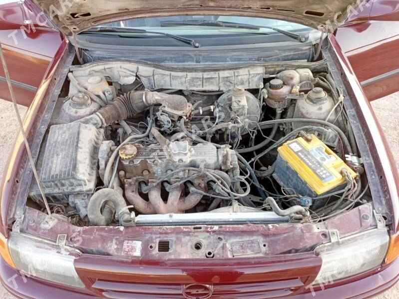 Opel Astra 1992 - 28 000 TMT - Мары - img 6