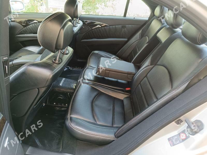 Mercedes-Benz E500 2003 - 300 000 TMT - Bedew - img 6