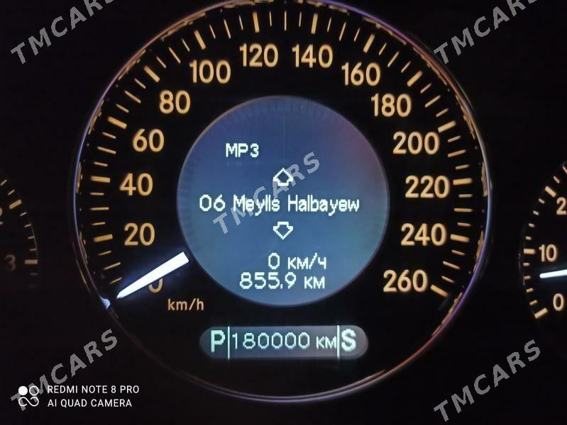 Mercedes-Benz E500 2003 - 300 000 TMT - Bedew - img 10