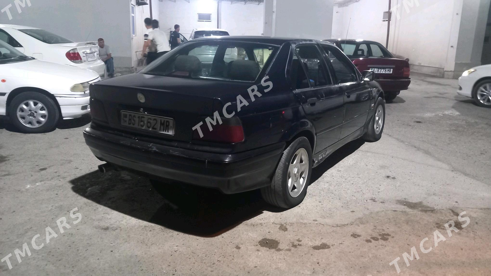 BMW 320 1993 - 30 000 TMT - Mary - img 4