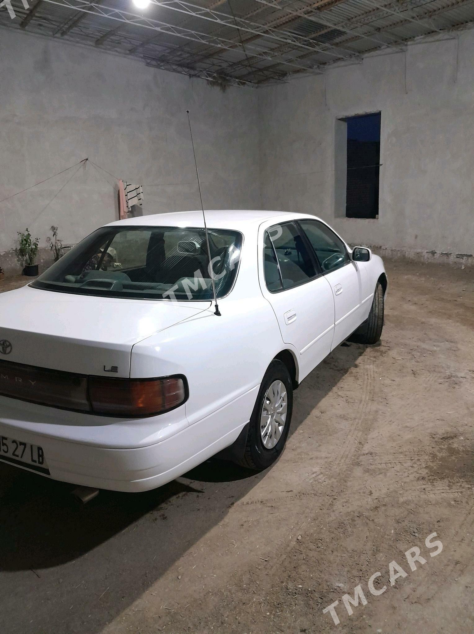 Toyota Camry 1994 - 100 000 TMT - Dänew - img 5