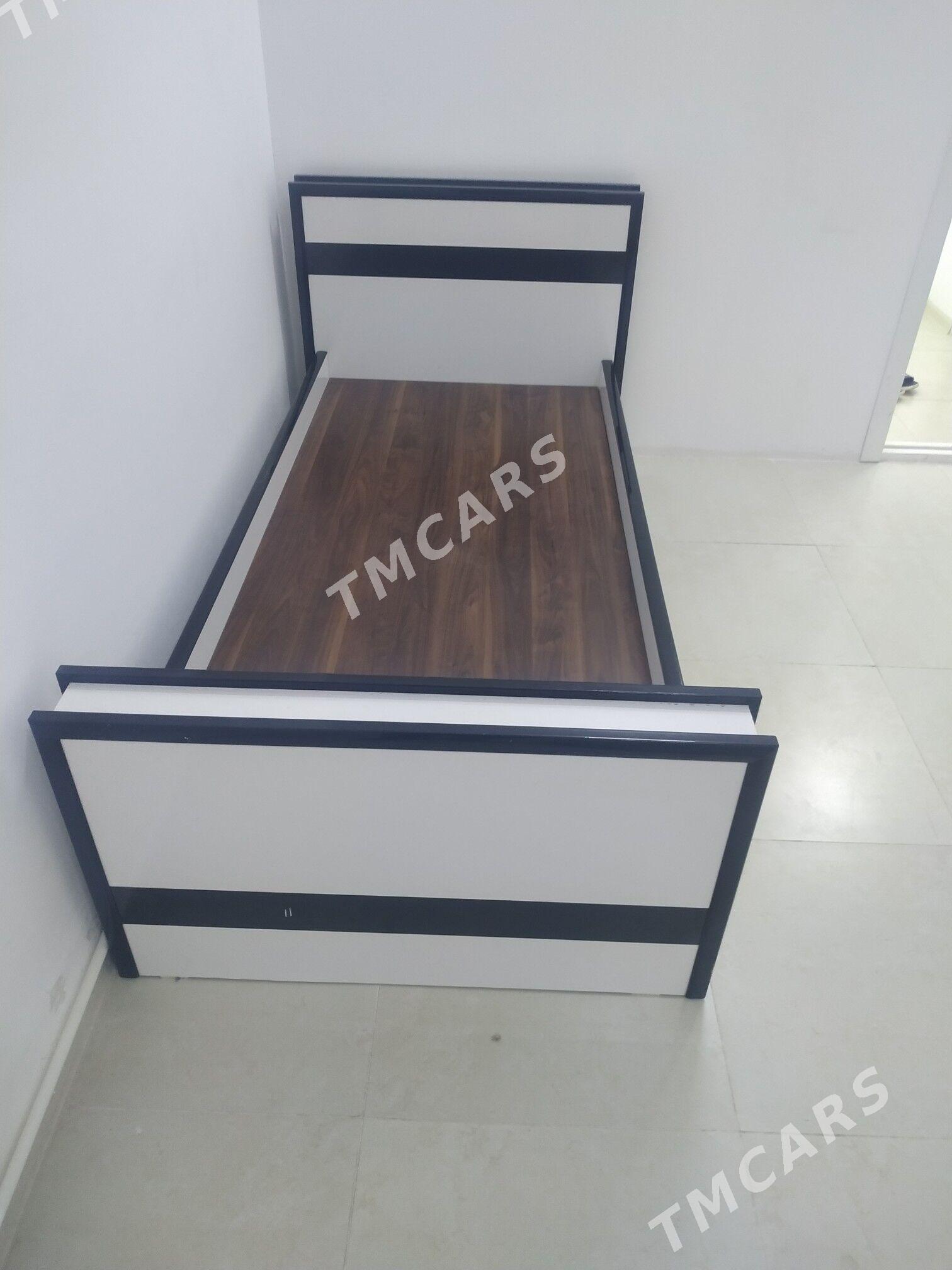 Krawat - Türkmenbaşy - img 2
