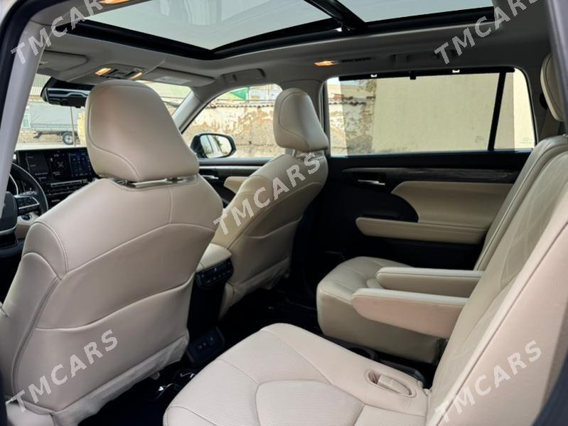 Toyota Highlander 2021 - 785 000 TMT - Ашхабад - img 9