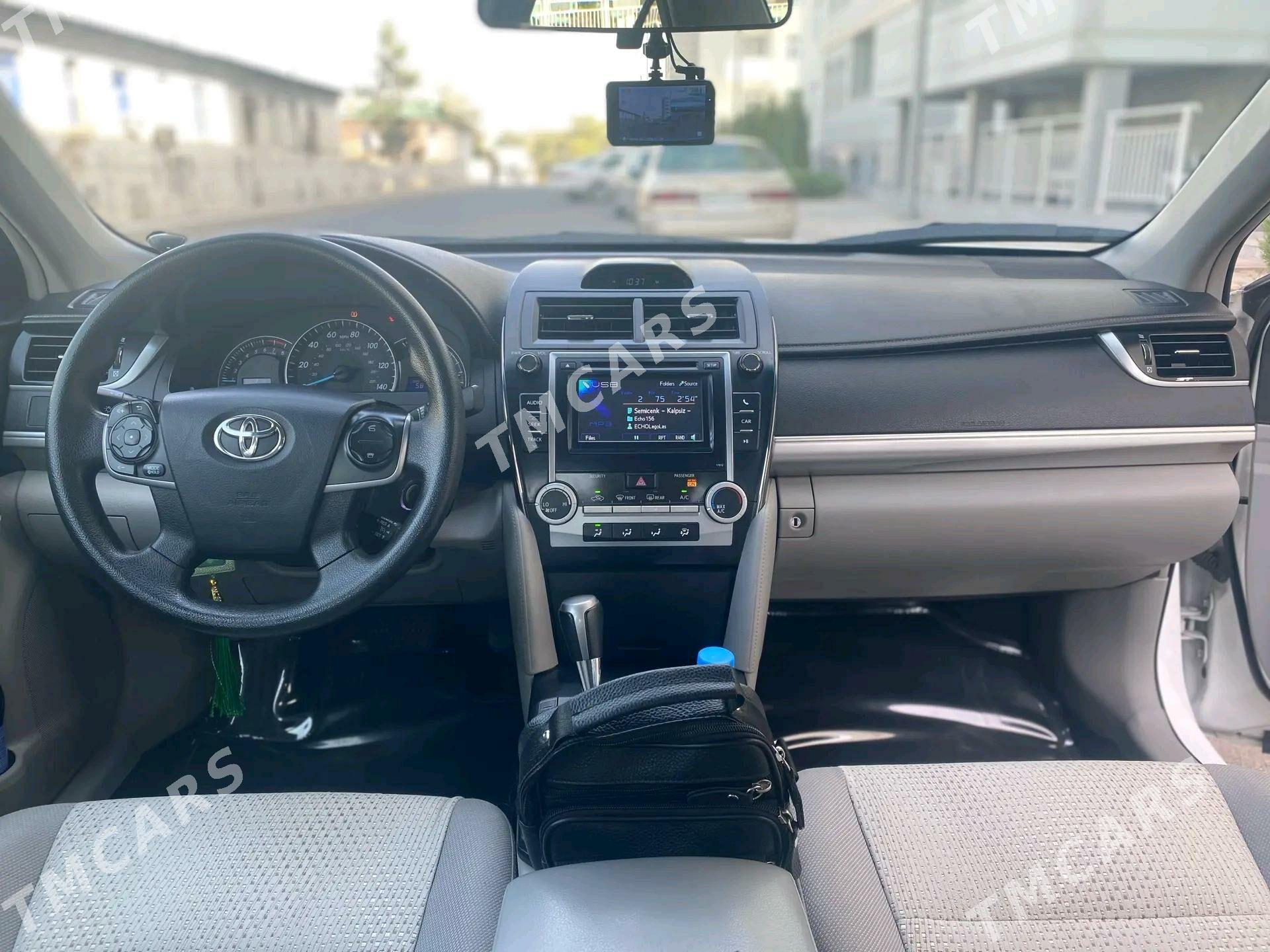 Toyota Camry 2012 - 250 000 TMT - Мары - img 5