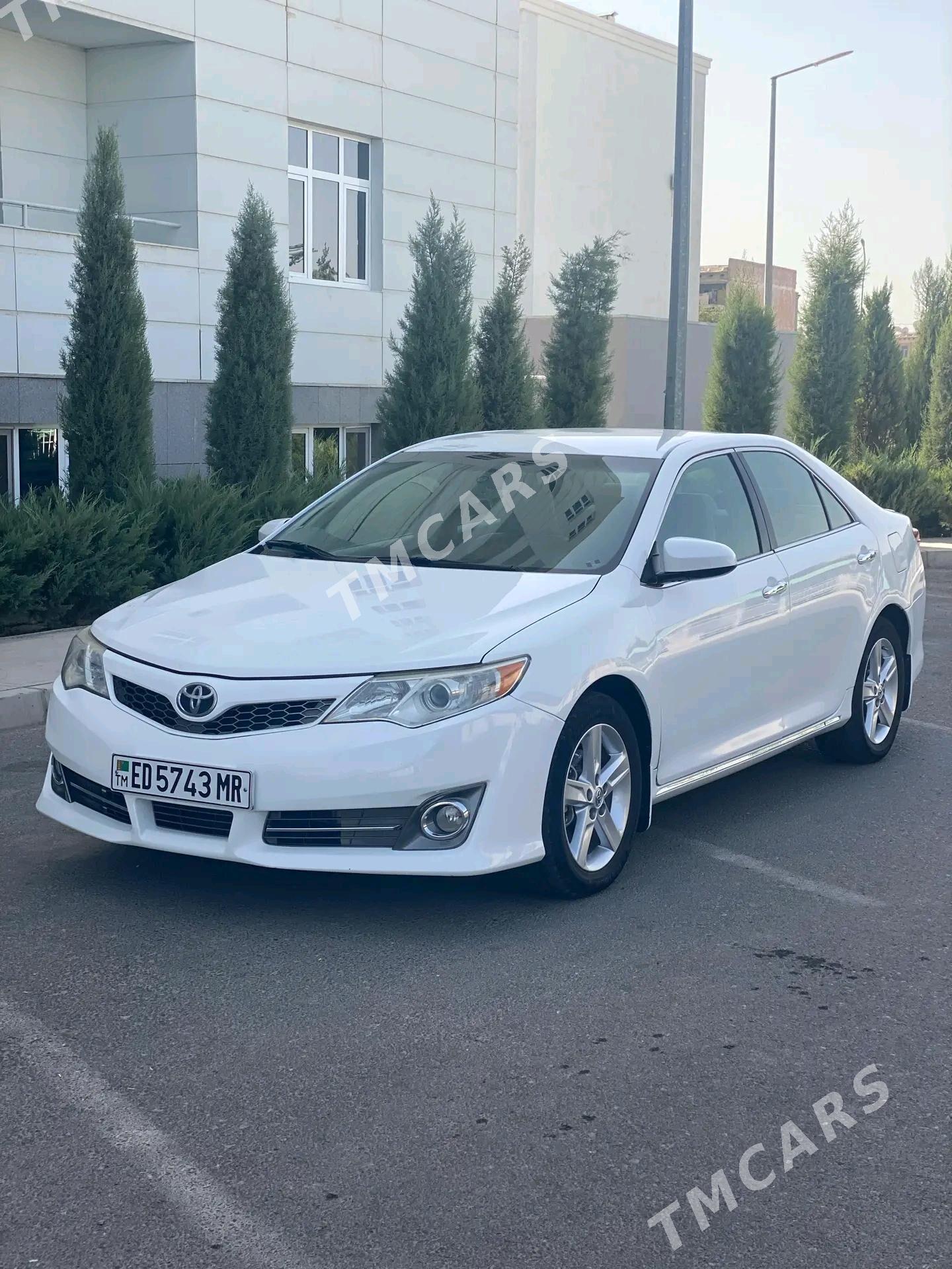Toyota Camry 2012 - 250 000 TMT - Мары - img 6