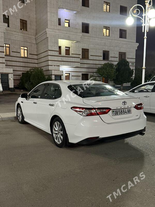 Toyota Camry 2021 - 360 000 TMT - 11 mkr - img 9