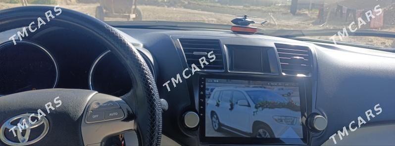 Toyota Highlander 2010 - 325 000 TMT - Daşoguz - img 2