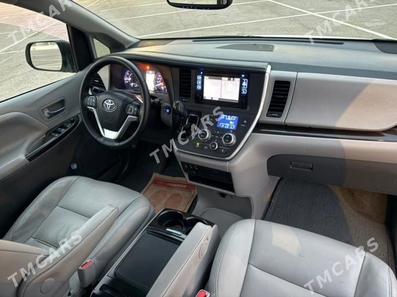 Toyota Sienna 2017 - 383 000 TMT - Ашхабад - img 8