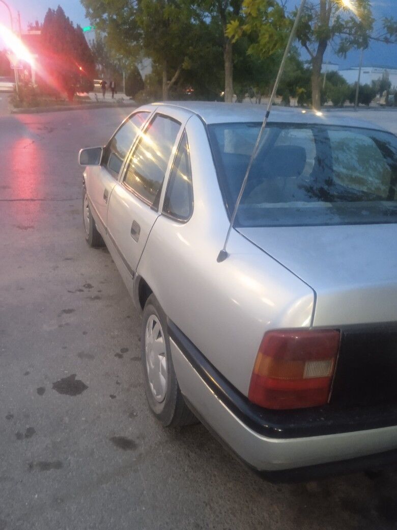 Opel Vectra 1991 - 30 000 TMT - Шабатский этрап - img 8