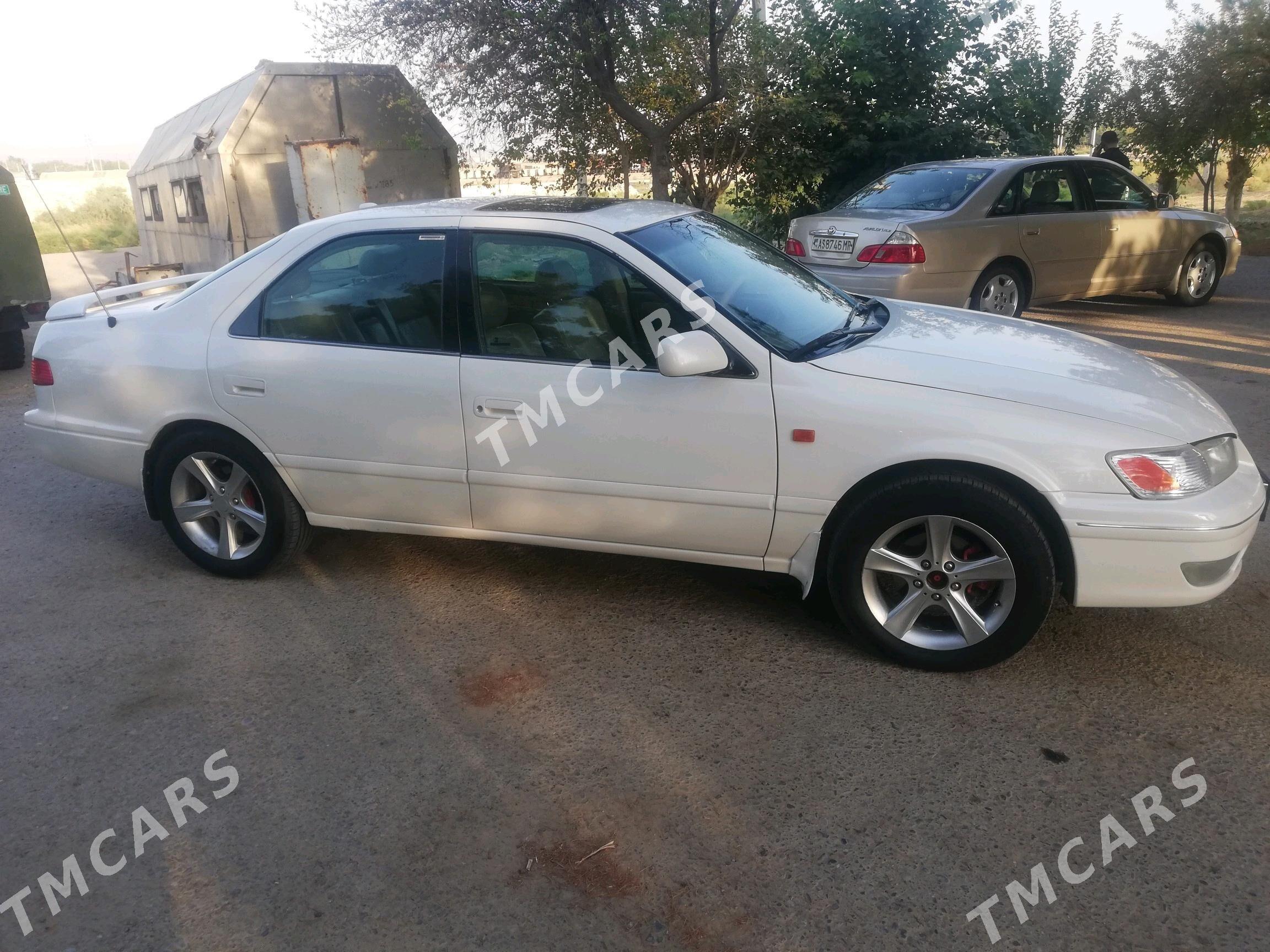 Toyota Camry 1998 - 135 000 TMT - Сакарчага - img 3