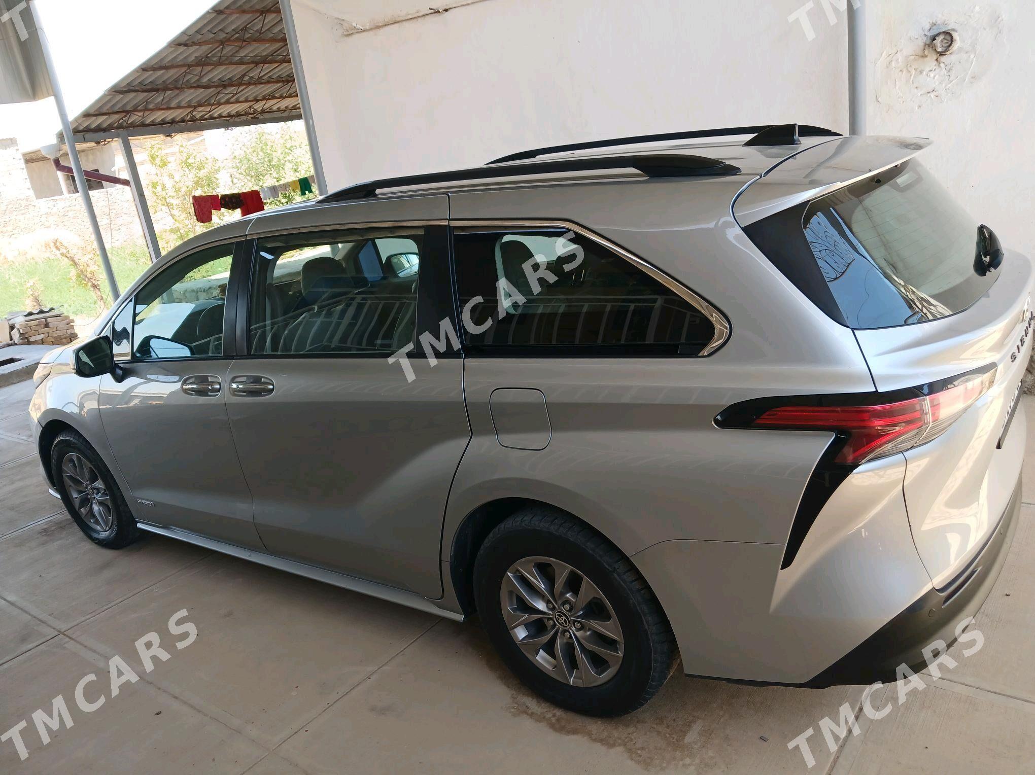 Toyota Sienna 2021 - 450 000 TMT - Köýtendag - img 6