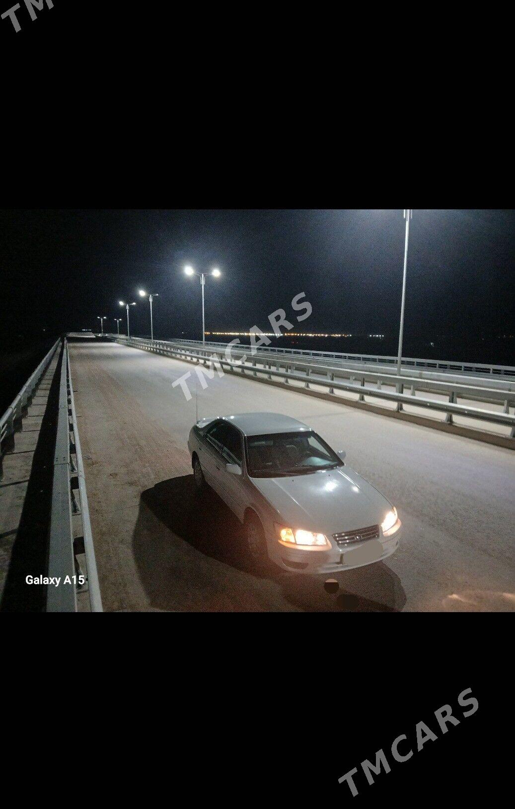 Toyota Camry 2000 - 135 000 TMT - Köneürgenç - img 3