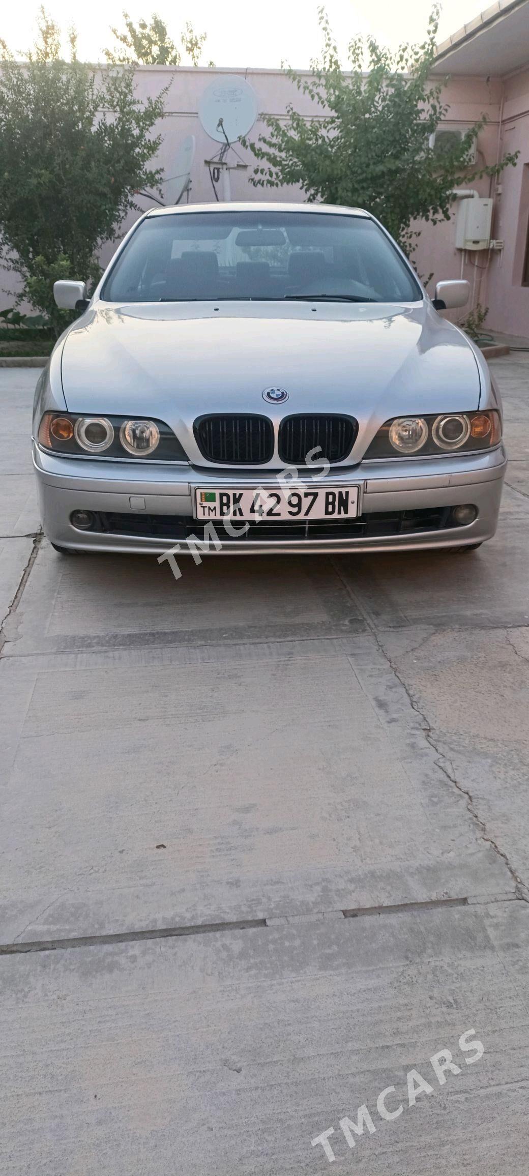 BMW E39 2000 - 110 000 TMT - Балканабат - img 2