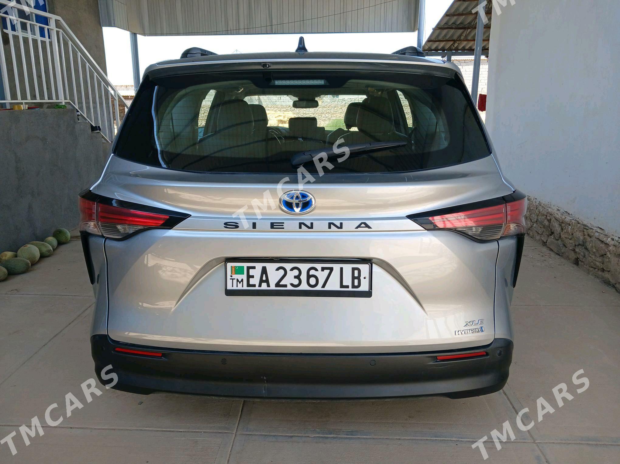 Toyota Sienna 2021 - 450 000 TMT - Köýtendag - img 7
