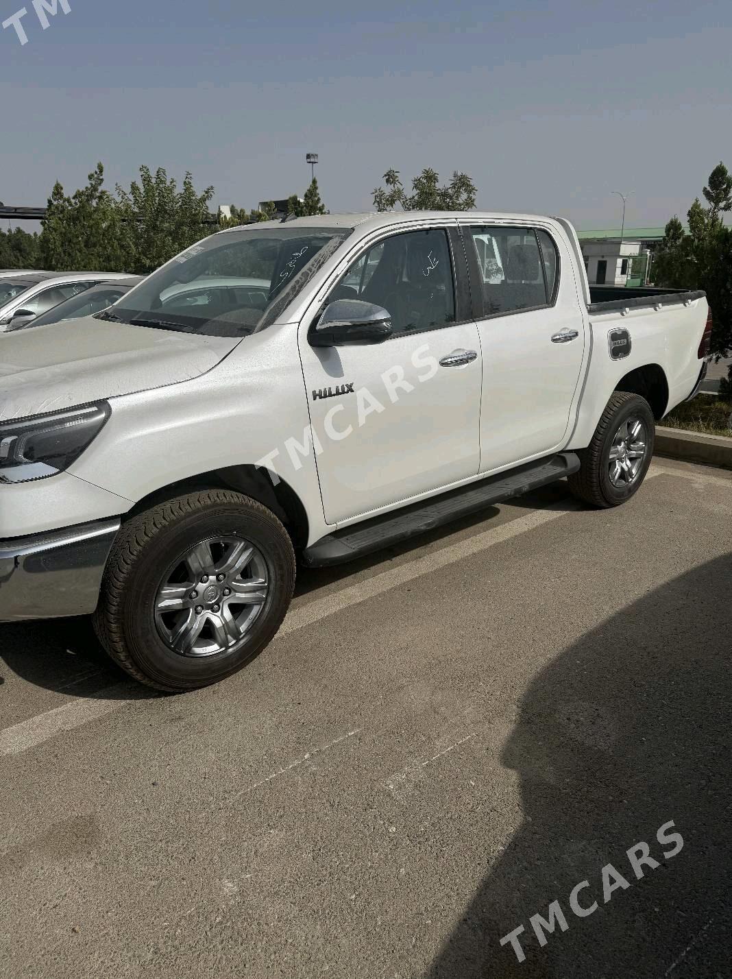 Toyota Hilux 2025 - 679 000 TMT - Гёкдже - img 3