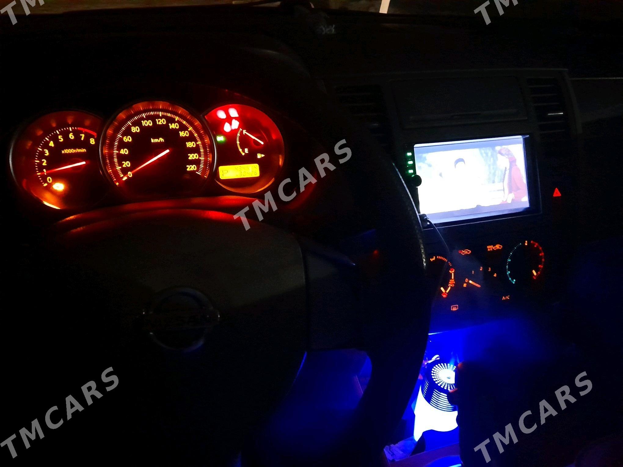 Nissan Tiida 2007 - 105 000 TMT - Байрамали - img 3