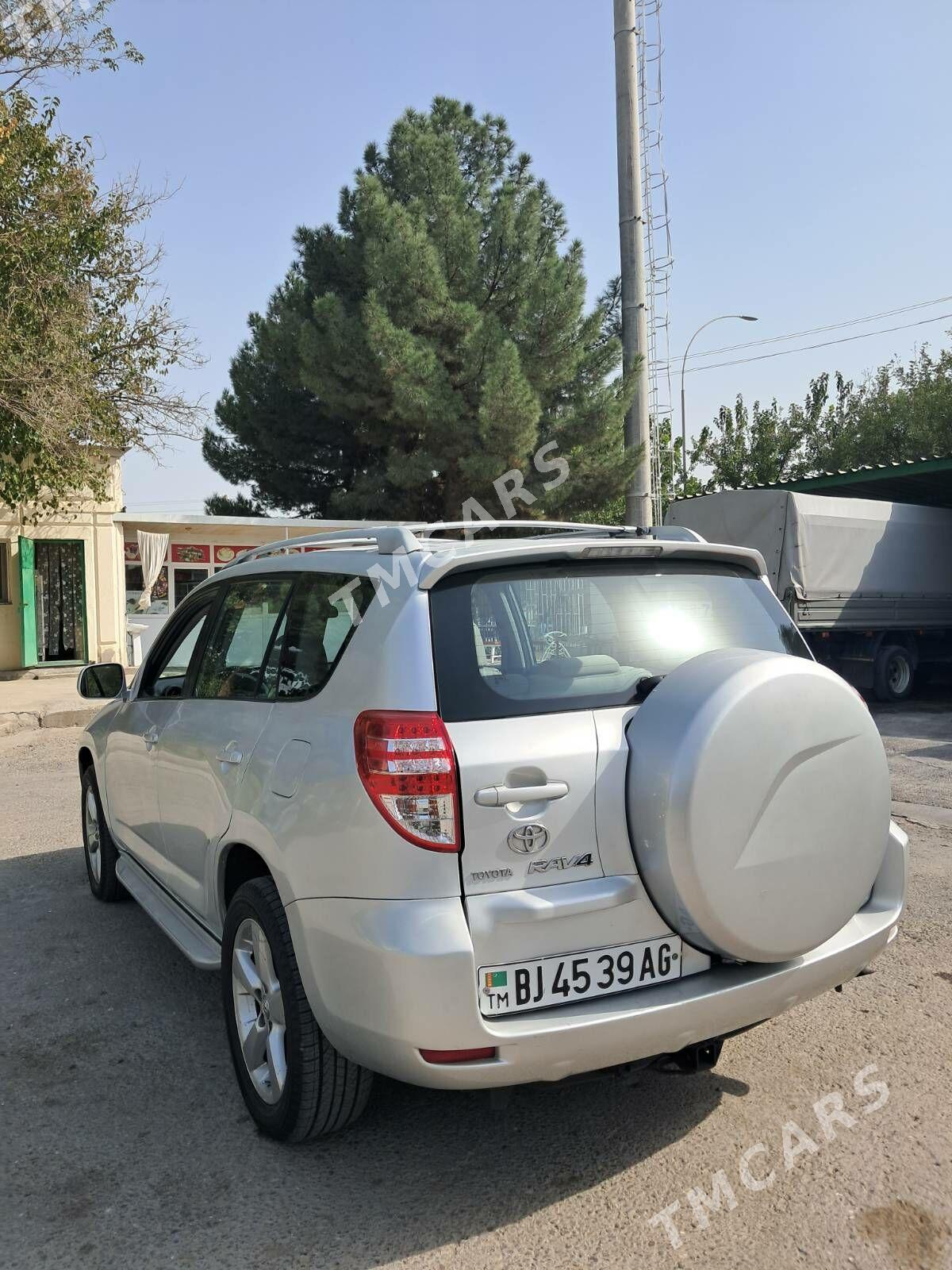 Toyota RAV4 2010 - 200 000 TMT - Ашхабад - img 5