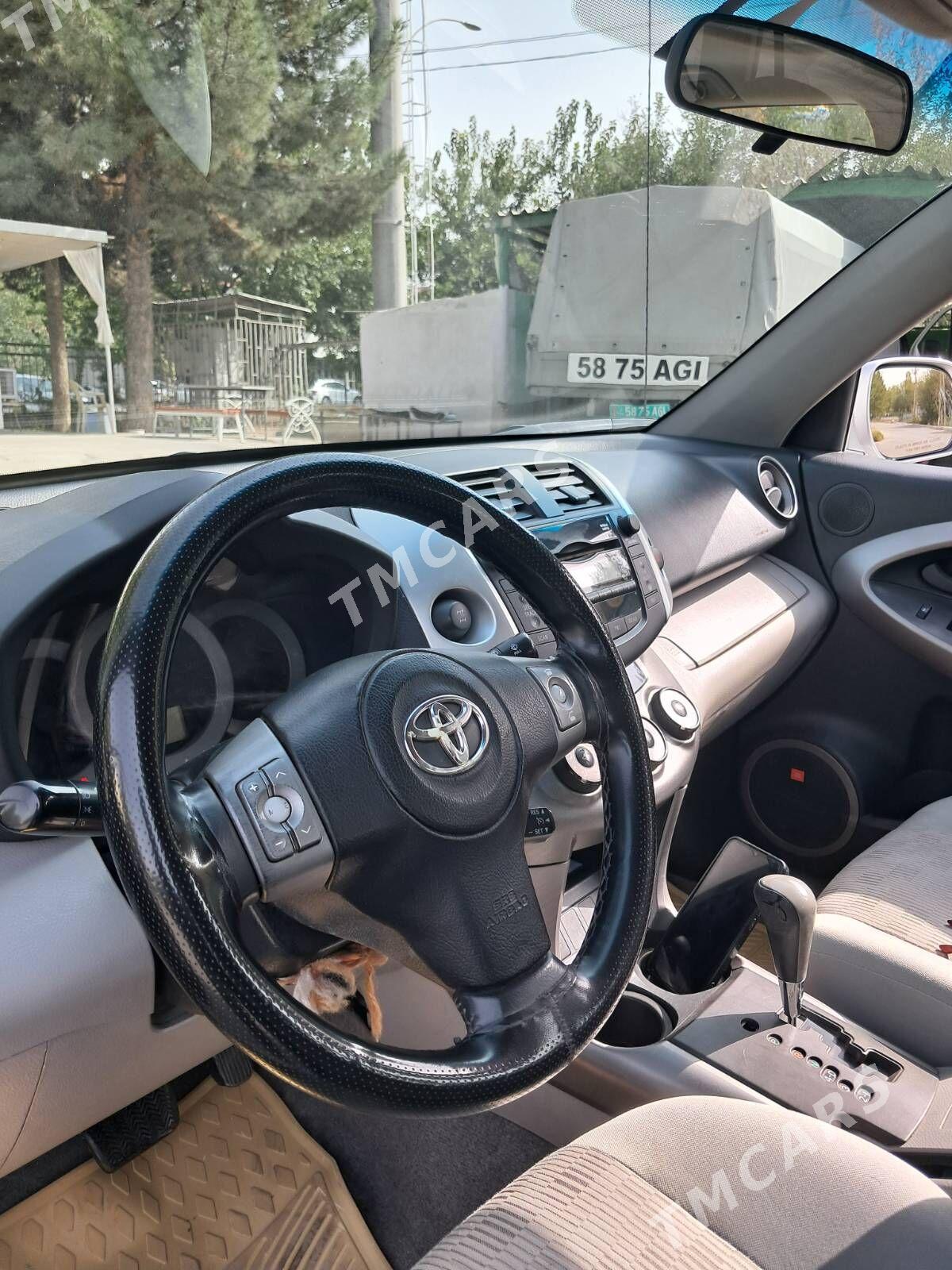 Toyota RAV4 2010 - 200 000 TMT - Ашхабад - img 2