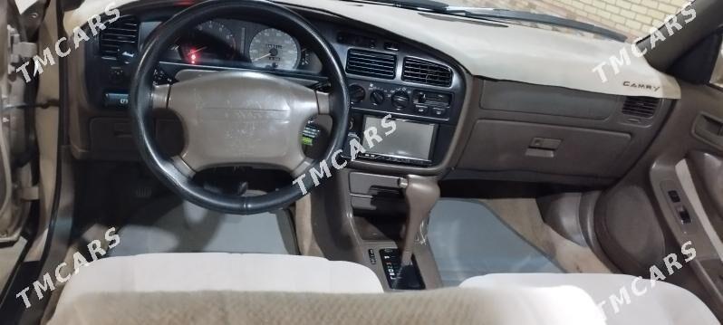 Toyota Camry 1995 - 100 000 TMT - Мары - img 6