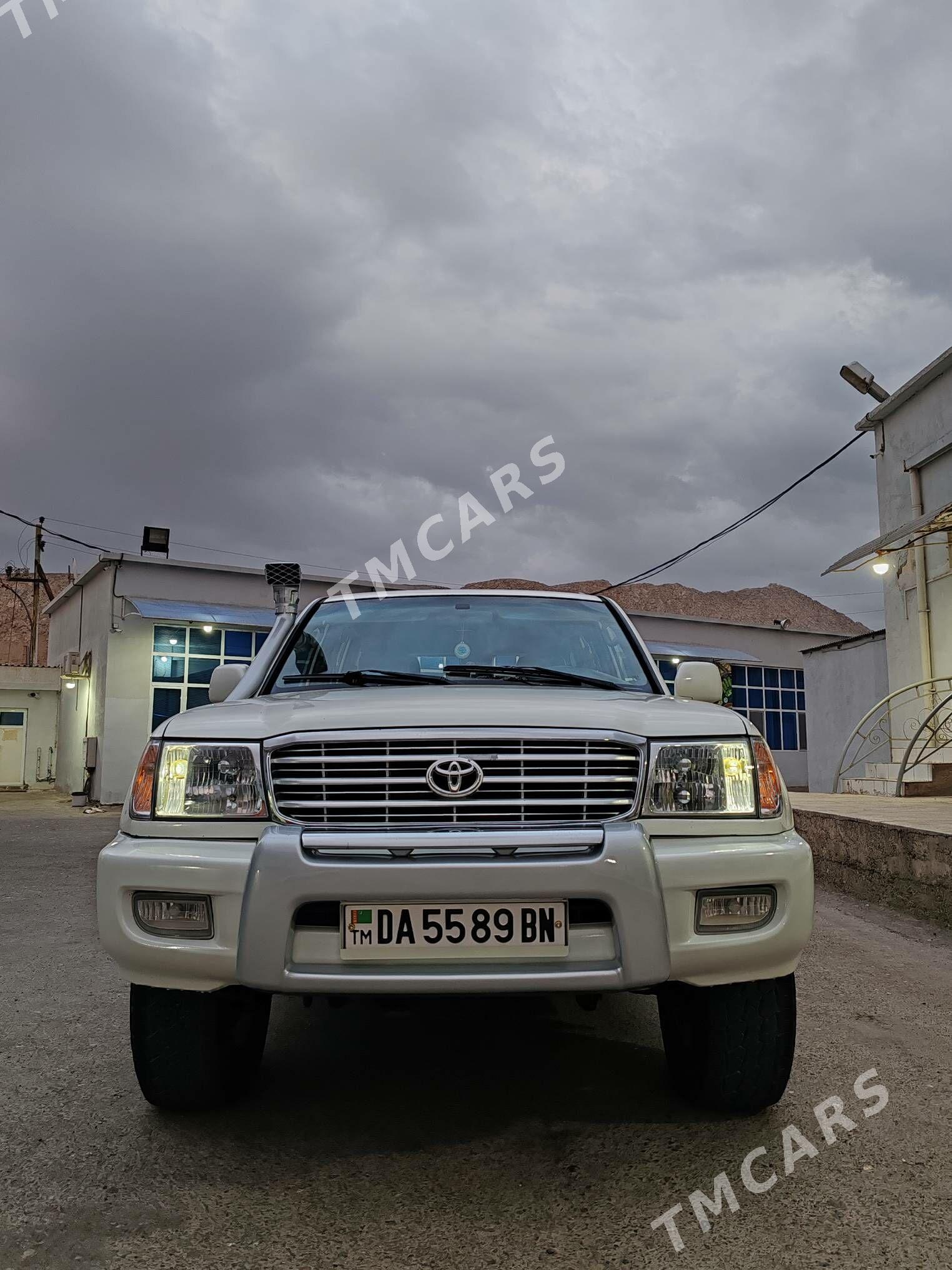 Toyota Land Cruiser 2002 - 239 000 TMT - Хазар - img 5