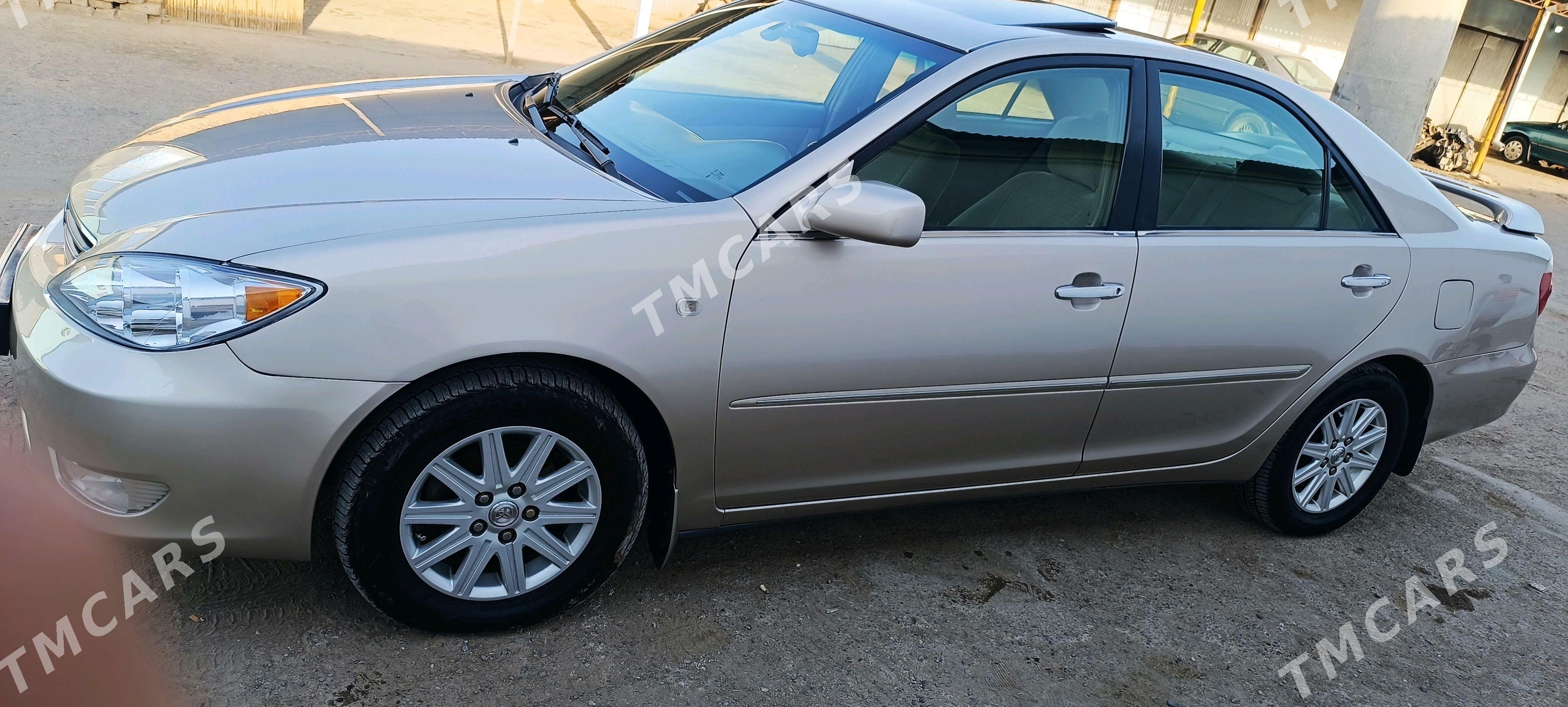 Toyota Camry 2002 - 200 000 TMT - Байрамали - img 5
