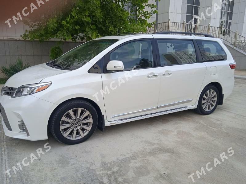 Toyota Sienna 2018 - 670 000 TMT - Ашхабад - img 3