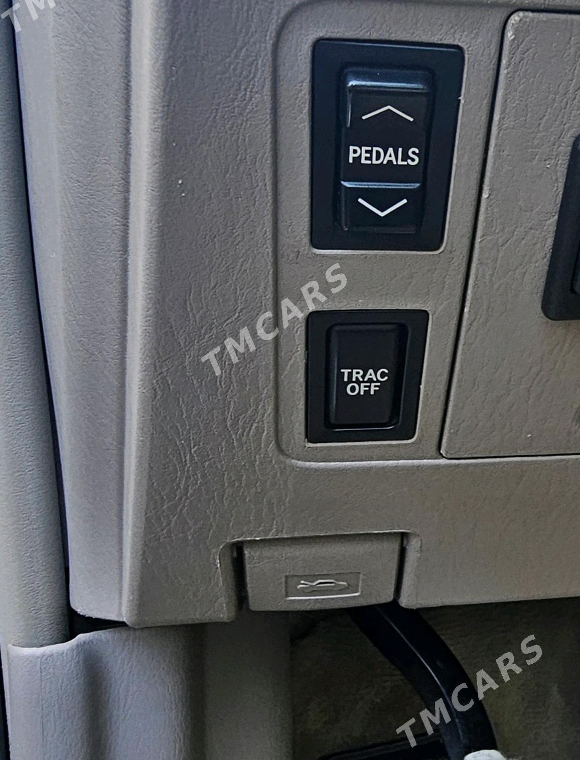 Toyota Camry 2004 - 260 000 TMT - Мары - img 9