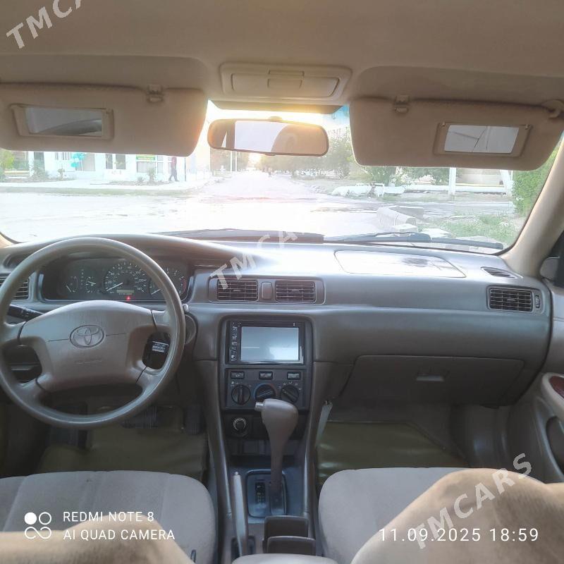 Toyota Camry 2001 - 110 000 TMT - Türkmenabat - img 4