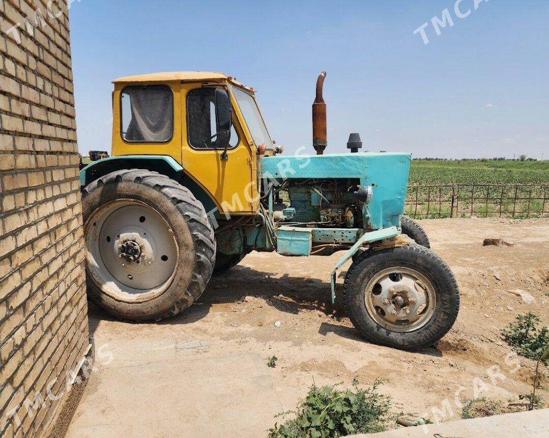 MTZ 82 1986 - 55 000 TMT - Ёлётен - img 1