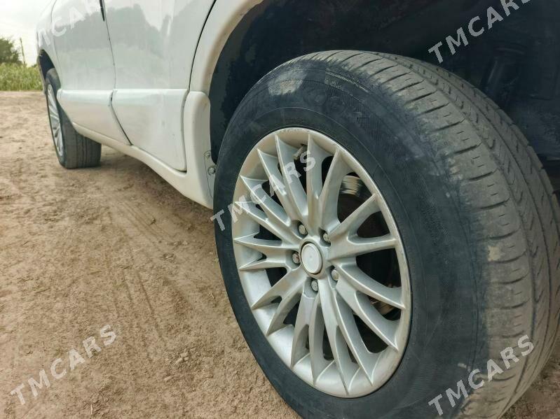 Hyundai Santa Fe 2002 - 90 000 TMT - Гороглы (Тагта) - img 5