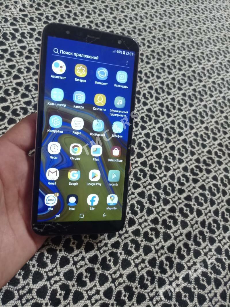 samsung j4core - Дянев - img 2