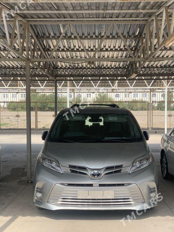 Toyota Sienna 2020 - 470 000 TMT - Ашхабад - img 6