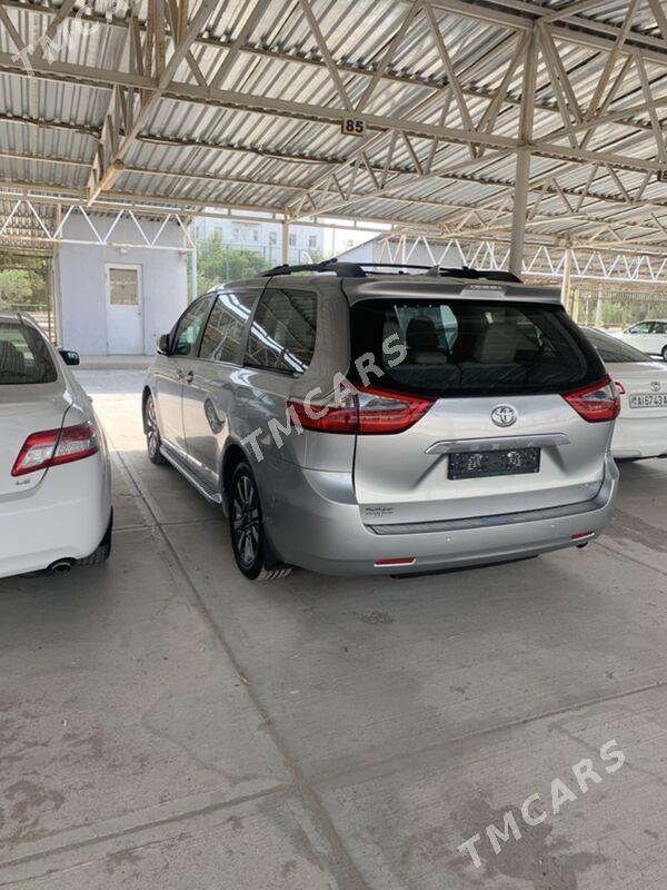 Toyota Sienna 2020 - 470 000 TMT - Ашхабад - img 2
