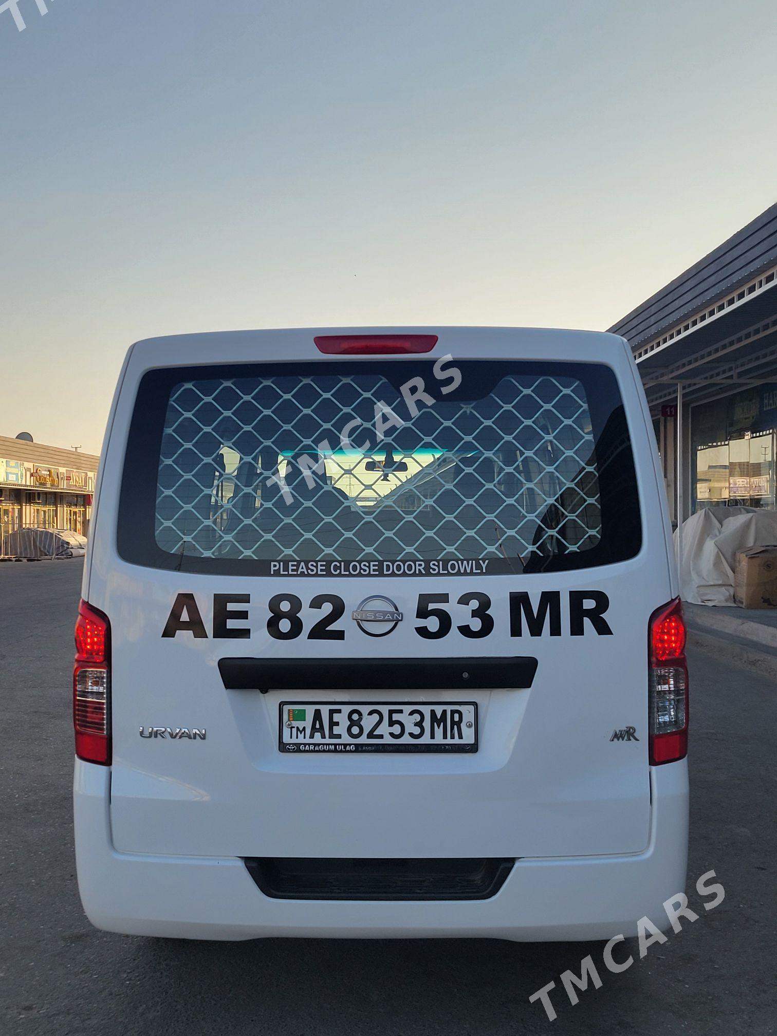 Nissan Urvan 2023 - 370 000 TMT - Mary - img 8
