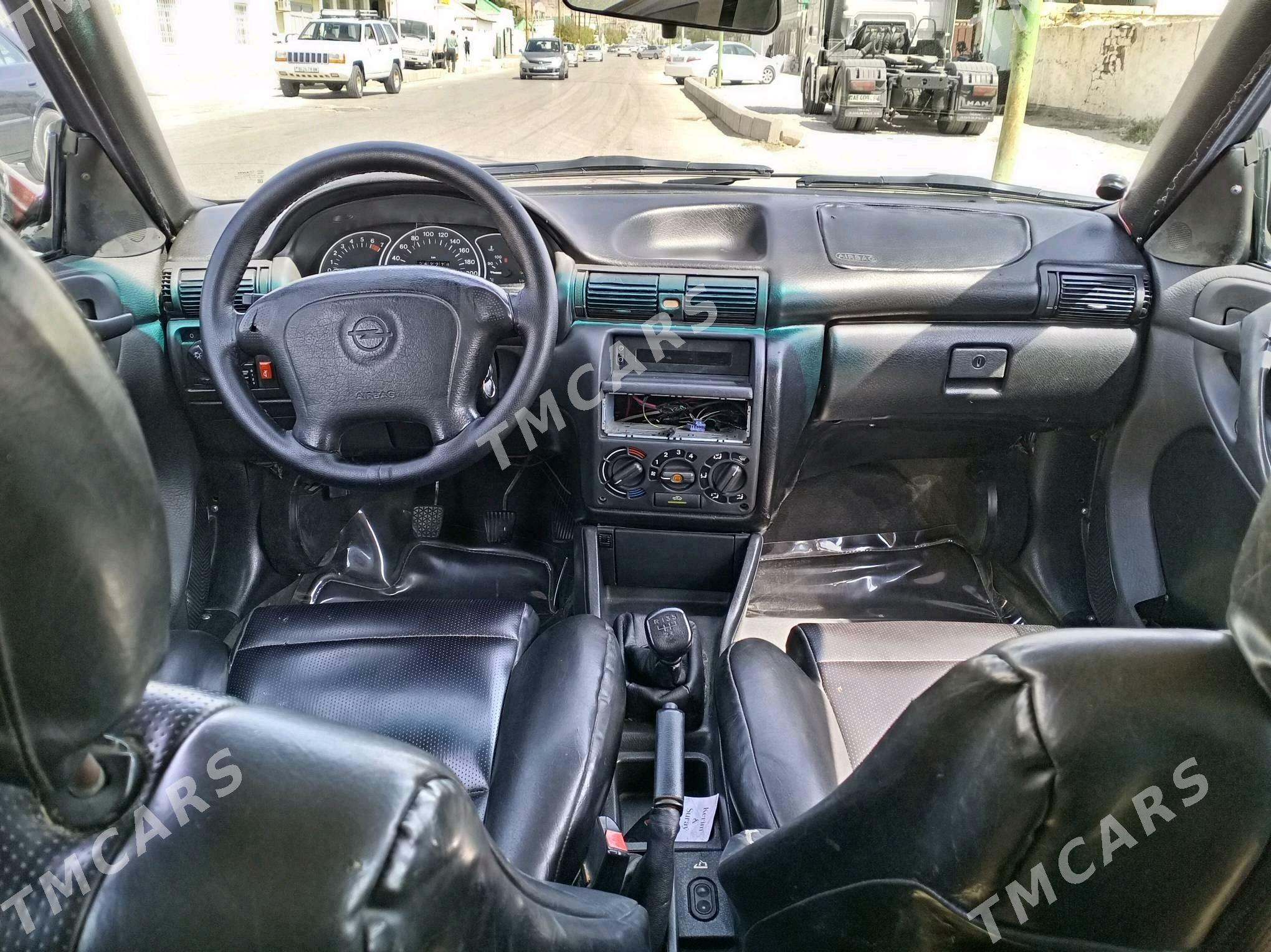Opel Astra 1994 - 40 000 TMT - Balkanabat - img 4